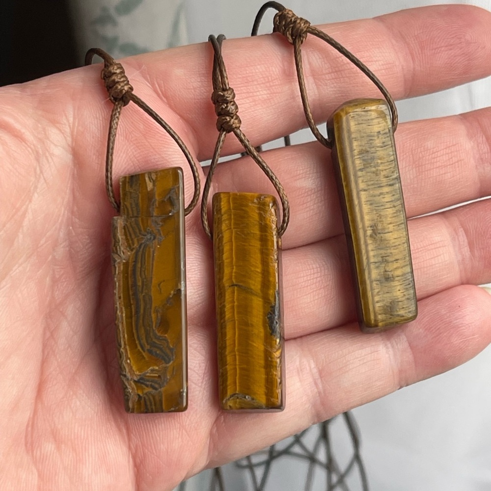 Tigers eye gemstone necklace - Picture 3 of 4